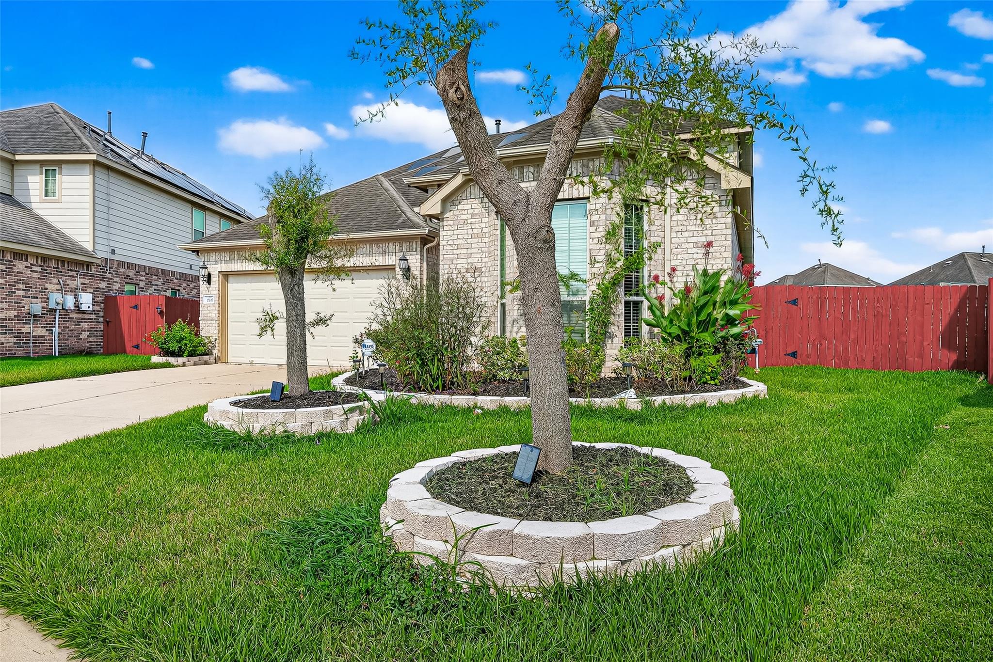 2102 Argos Drive