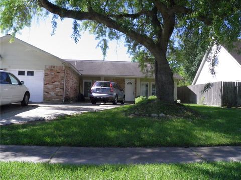 Photo of 8827 Neff Street, Houston, TX 77036 (MLS # 49239011)