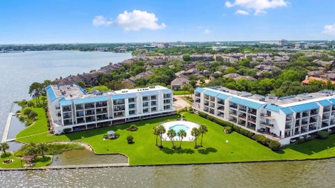 Photo of 401 Lakeside Lane #303, Houston, TX 77058 (MLS # 56773202)