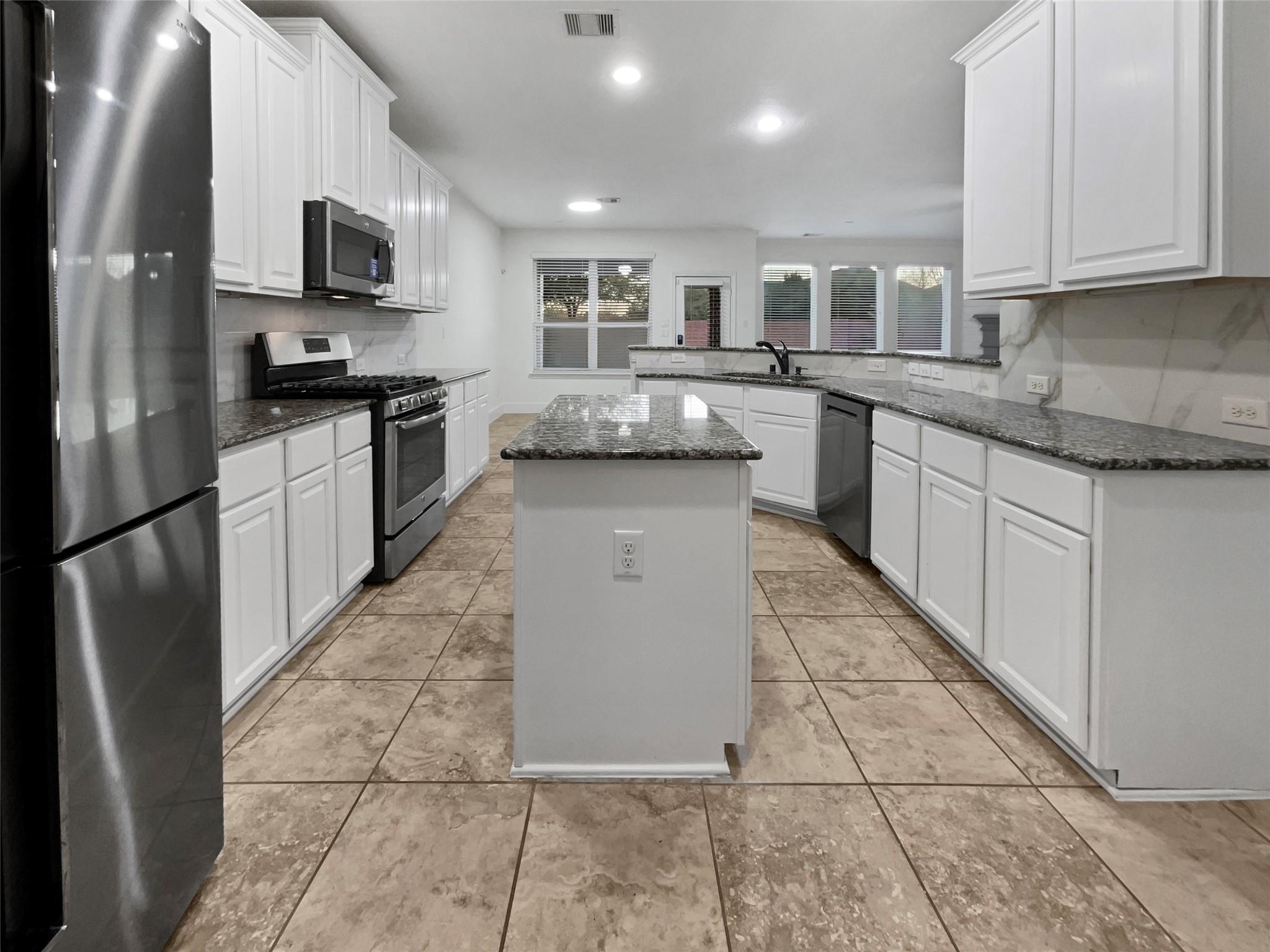 19107 Egret Glen Court