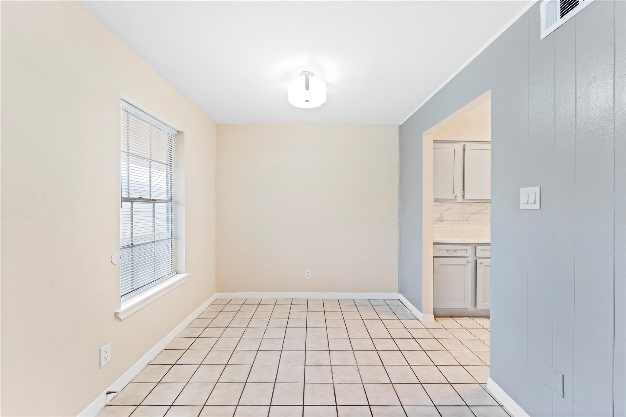 3316 Burke Road 43