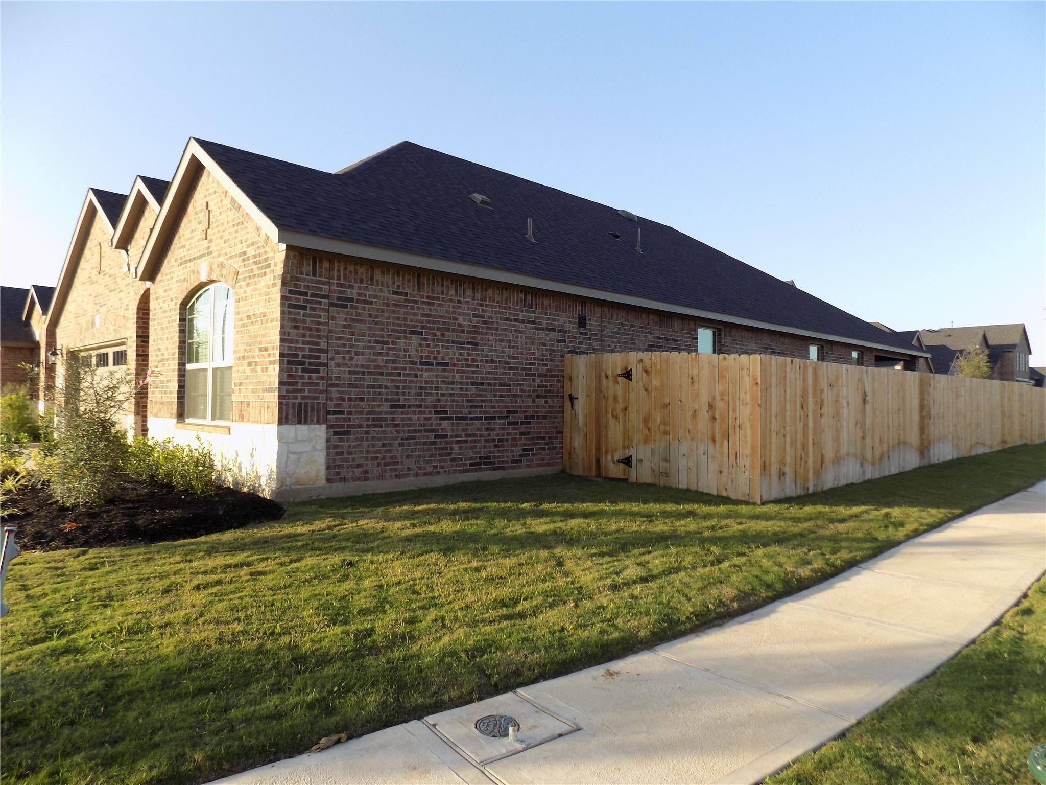 8527 Golden Field Drive