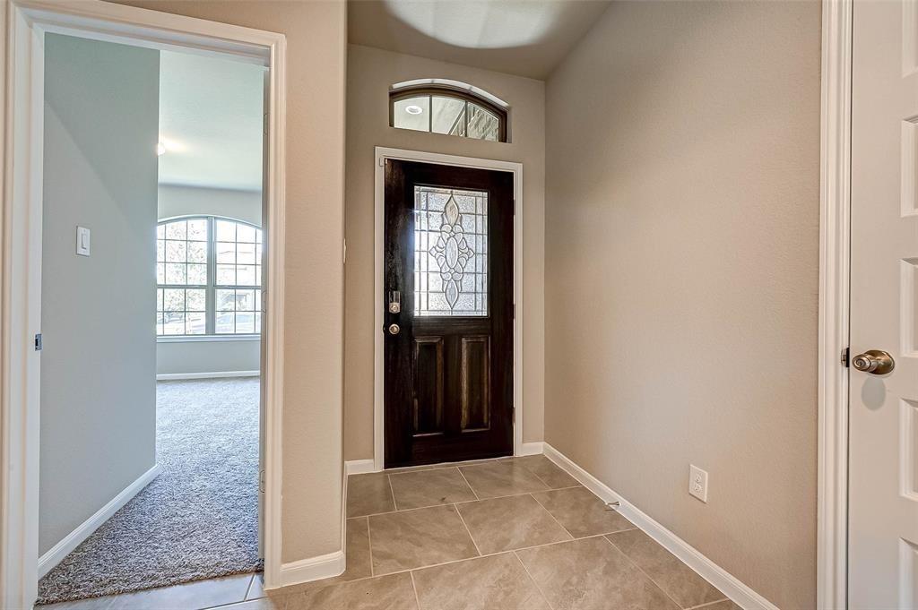 8527 Golden Field Drive