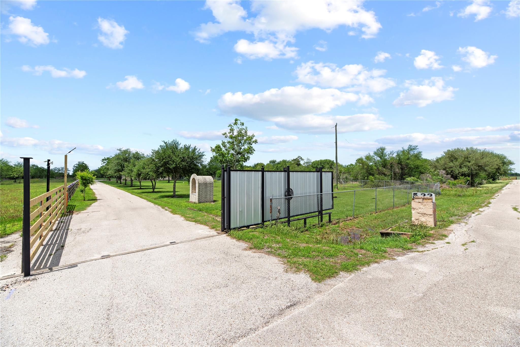 523 Moore Bar Road