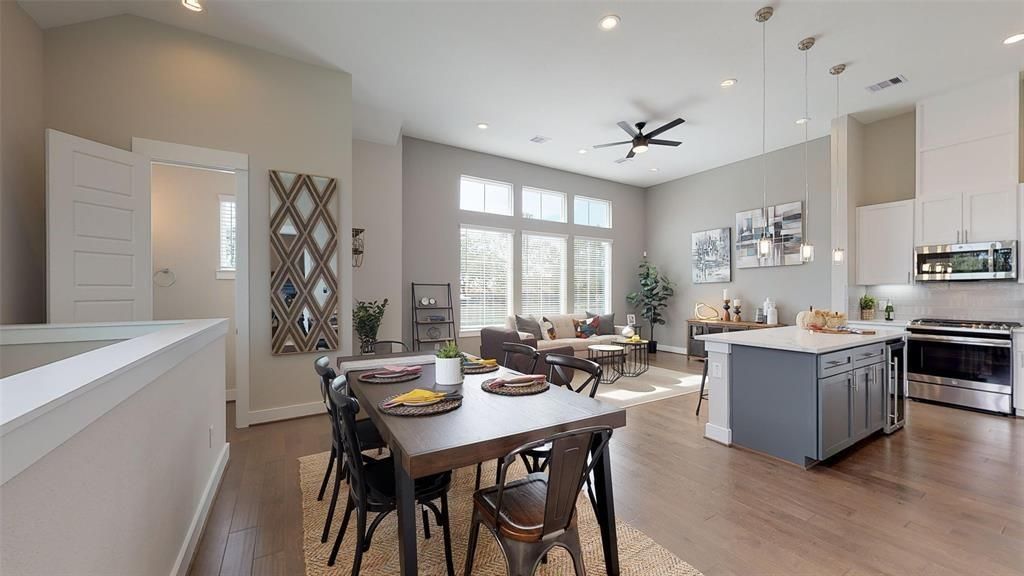 Photo of 7703 Kivu Lane, Houston, TX 77055 (MLS # 98382839)