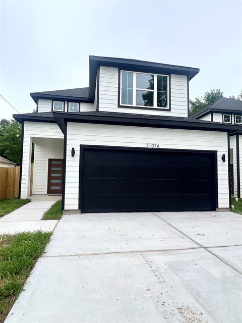 7107 Foster Street A Houston TX 77021