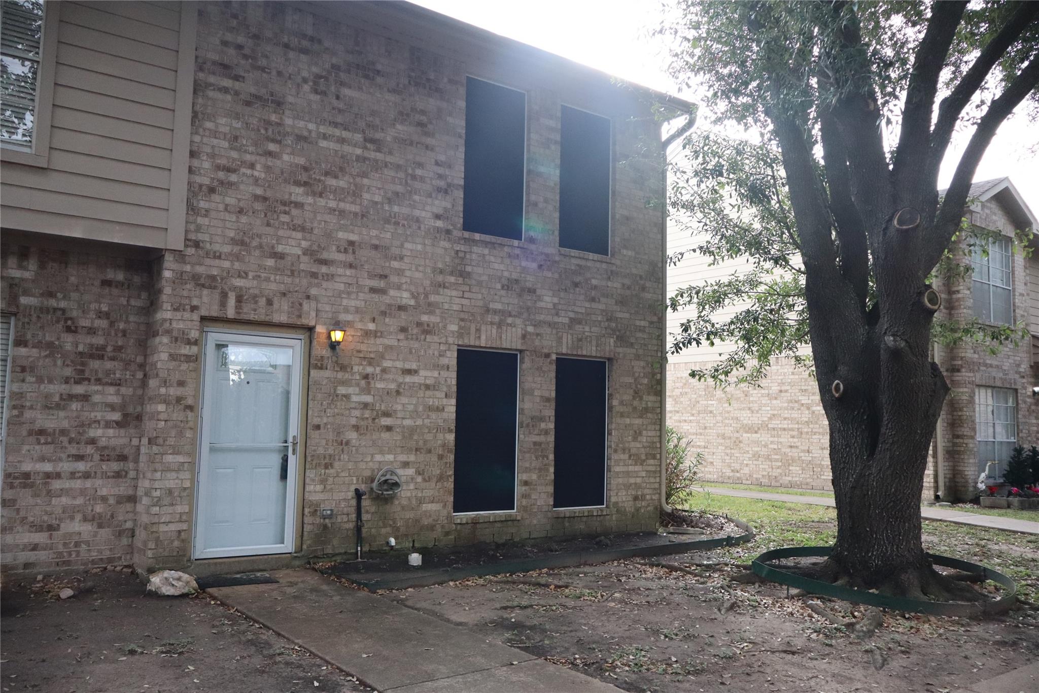 1063 Birnham Woods Boulevard