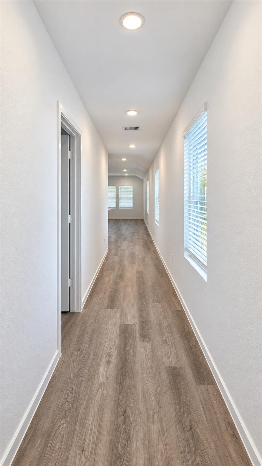 21702 Piazza Maggiore Lane