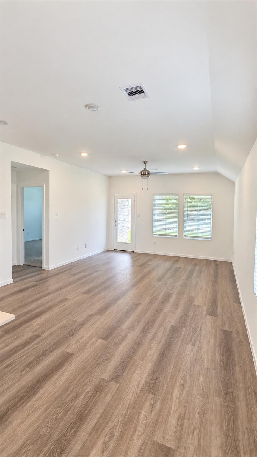 21702 Piazza Maggiore Lane