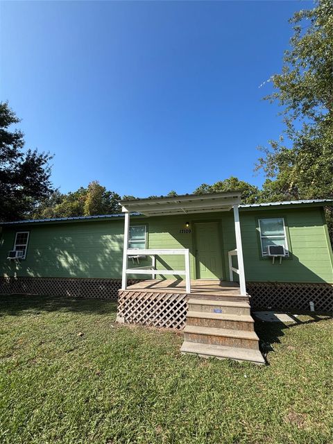Photo of 17109 River Road Rd, Channelview, TX 77530 (MLS # 73996592)