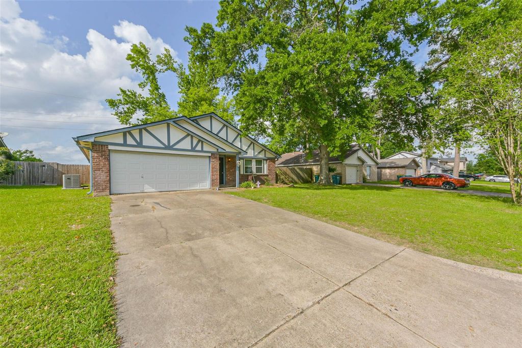 Photo of 3311 Santana Drive, Porter, TX 77365 (MLS # 95697376)