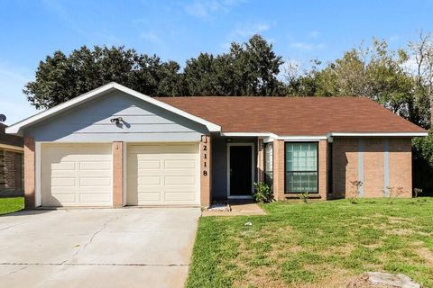Photo of 2118 Maple Circle, Rosenberg, TX 77471 (MLS # 65999878)