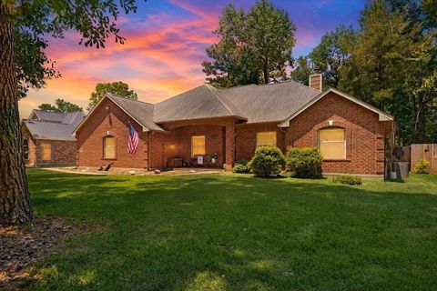 Homes For Sale - 5802 Pacco Lane<br/> Magnolia, TX 77354