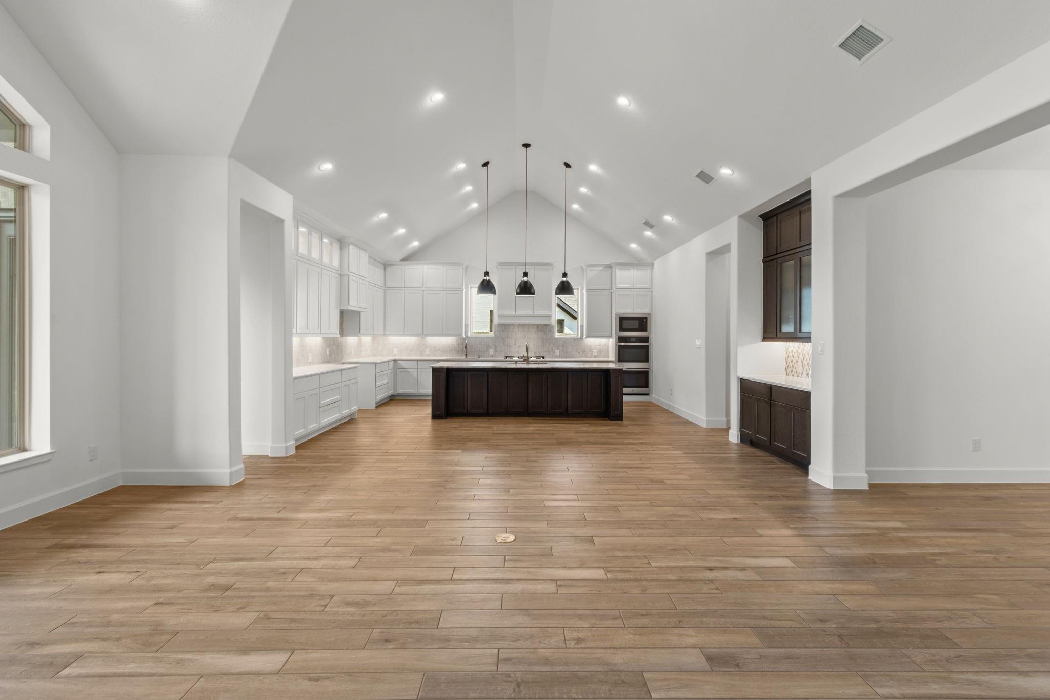 12122 Grassy Bend Drive