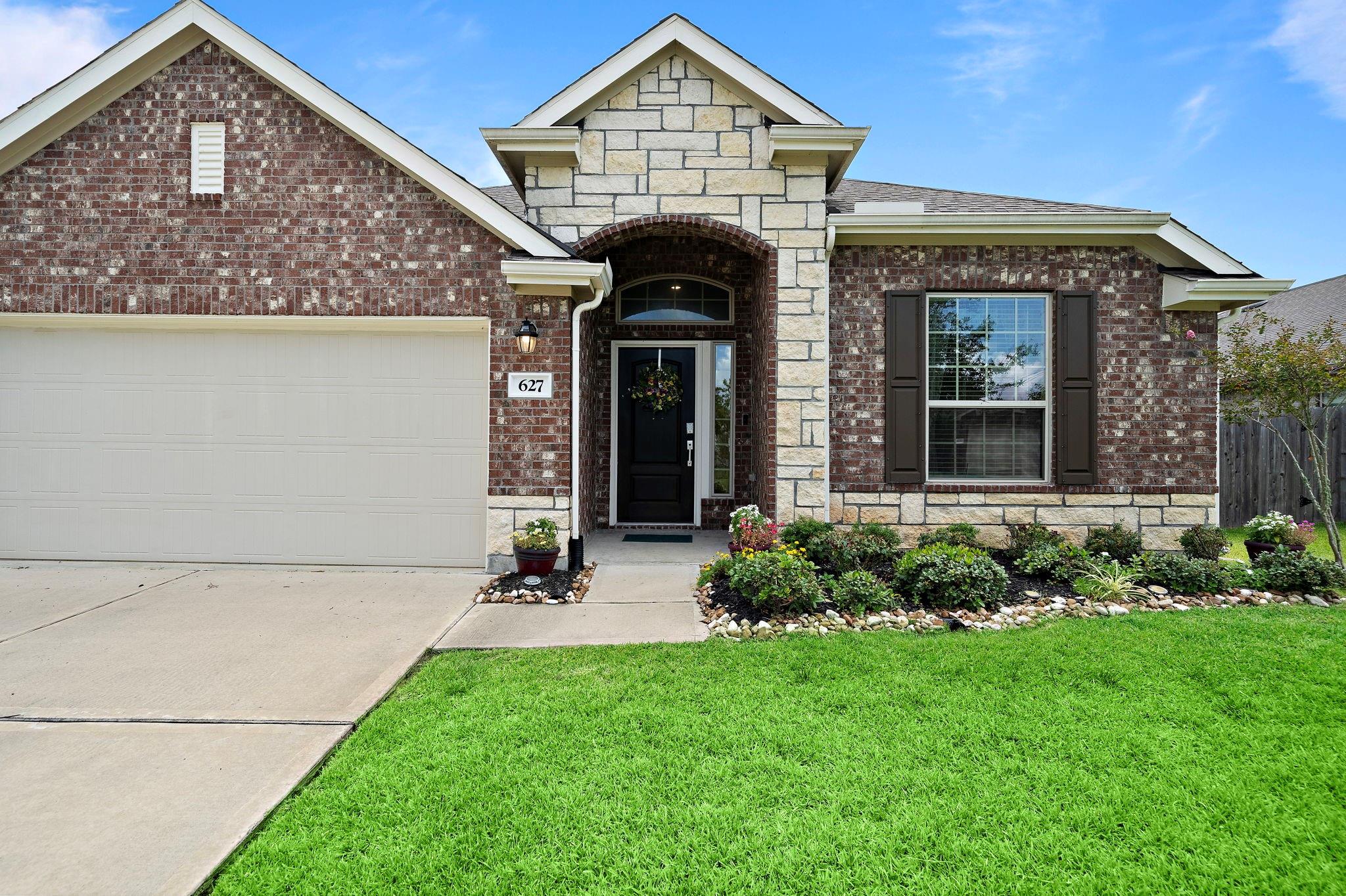 627 Harbor Colony Lane