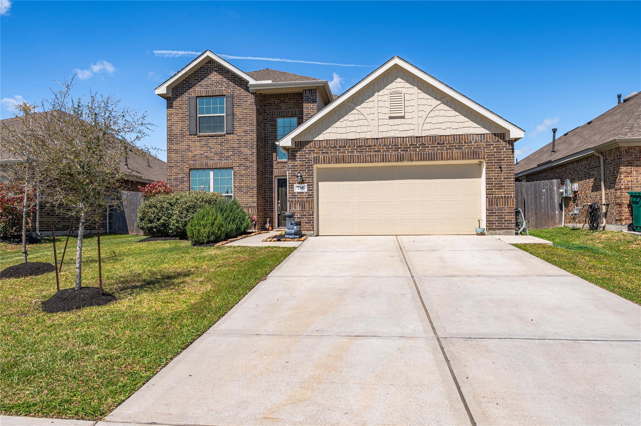736 Scenic Lake Drive