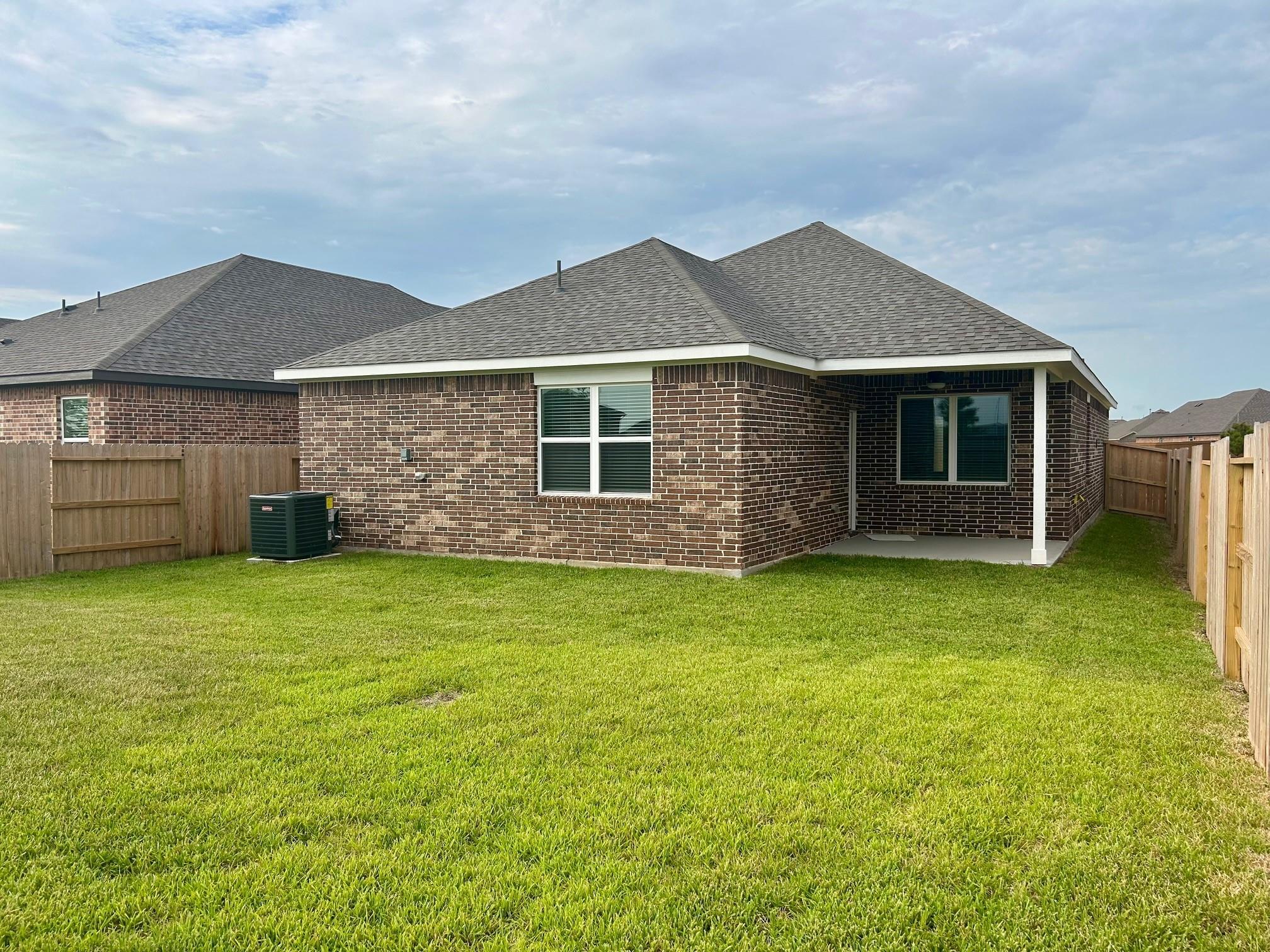 1027 Rosewood Trail