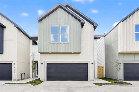 Photo of 965 Highland Light Lane, Houston, TX 77091 (MLS # 77573906)