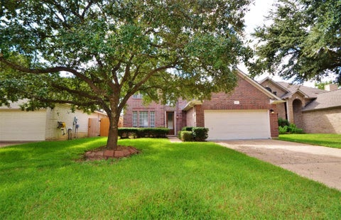Photo of 6747 Cleft Stone Drive, Houston, TX 77084 (MLS # 43855588)