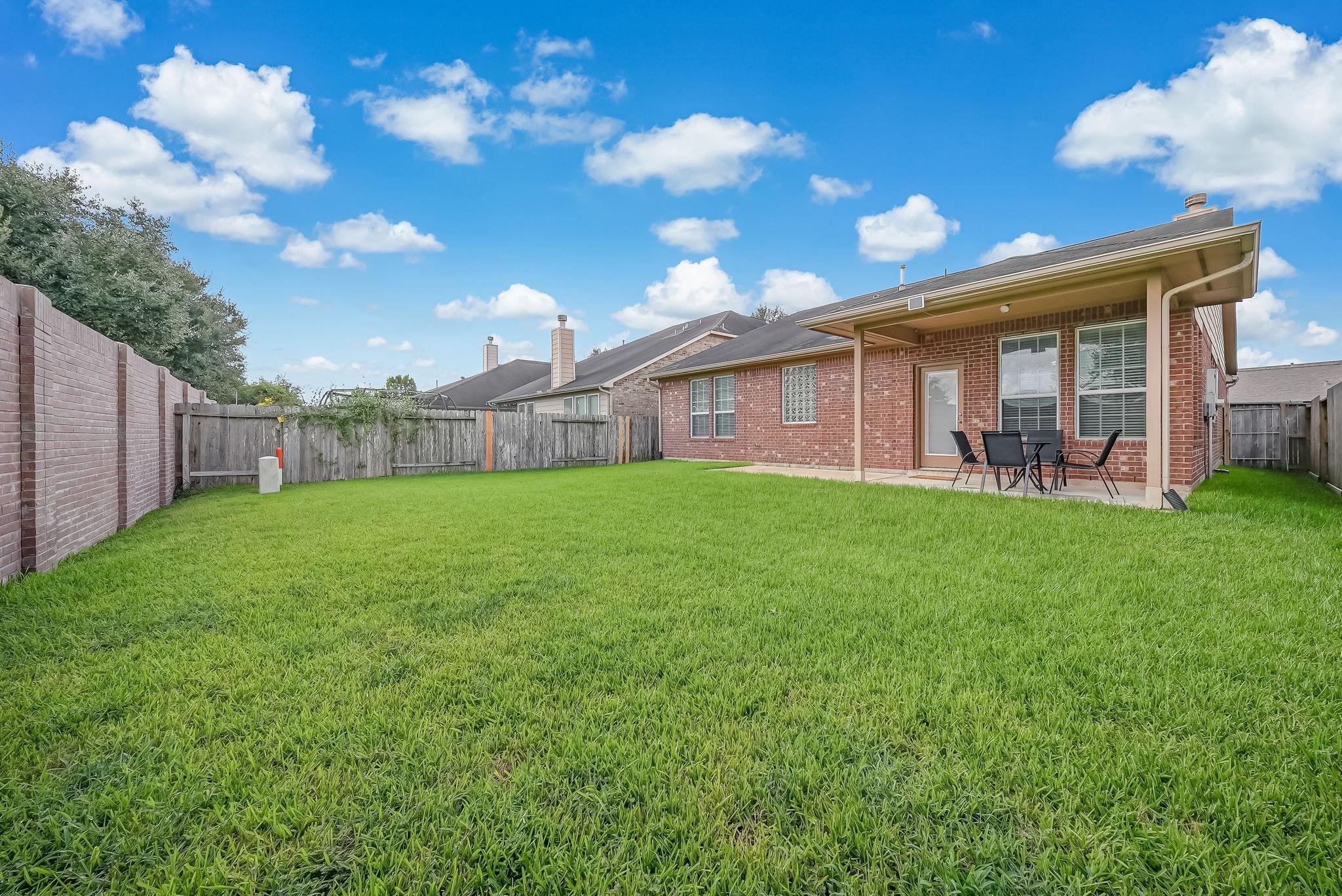 6835 Blue Glade Drive
