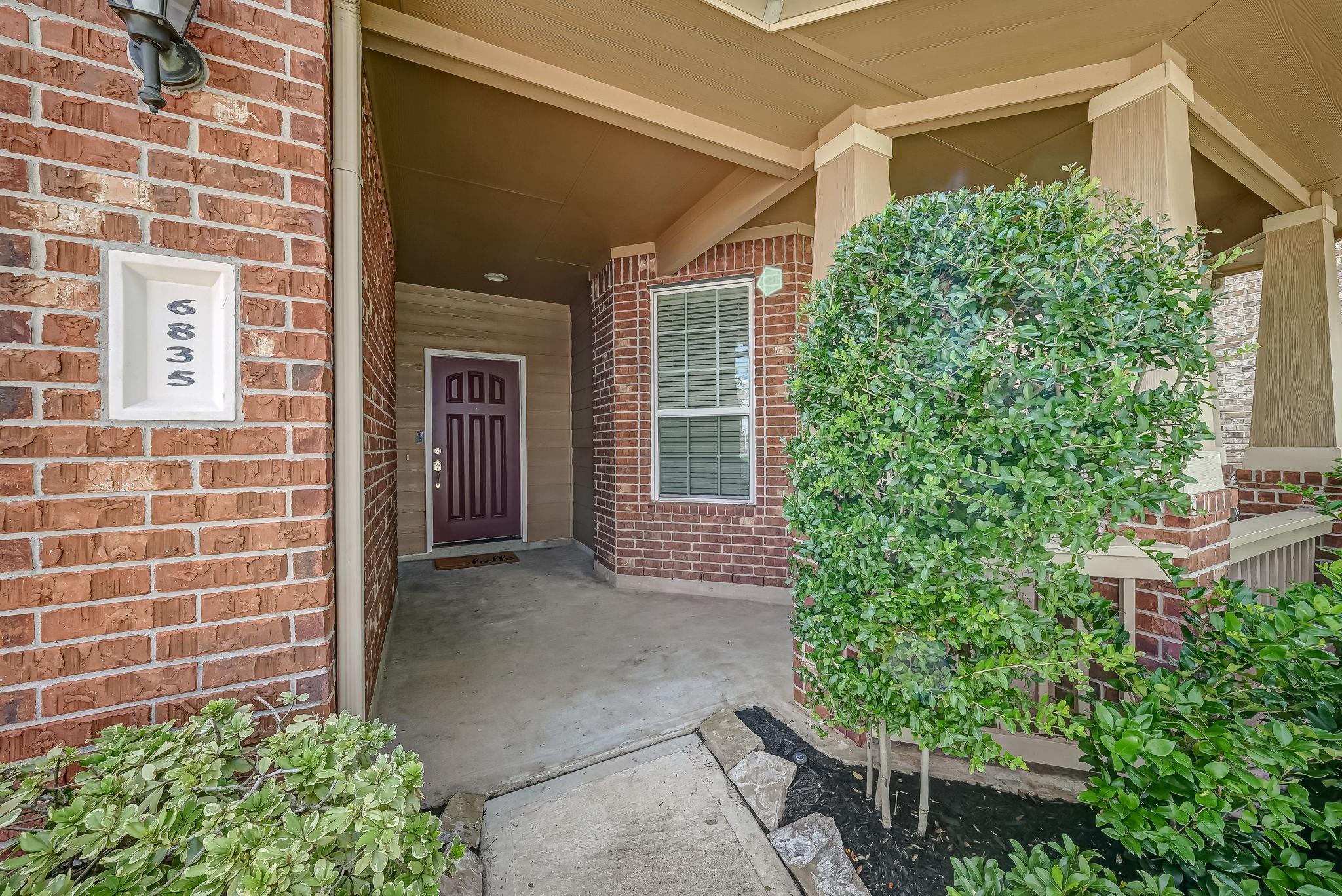 6835 Blue Glade Drive
