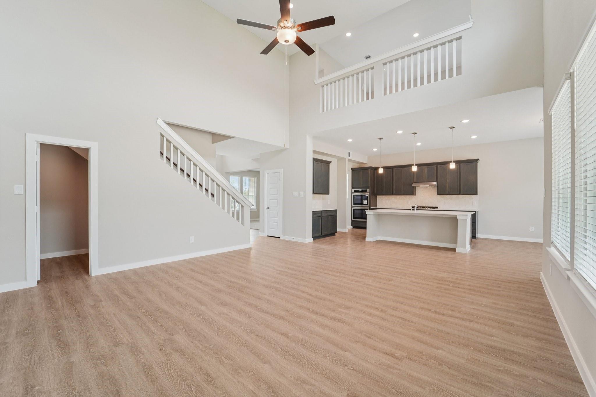 6803 Pelican Lane