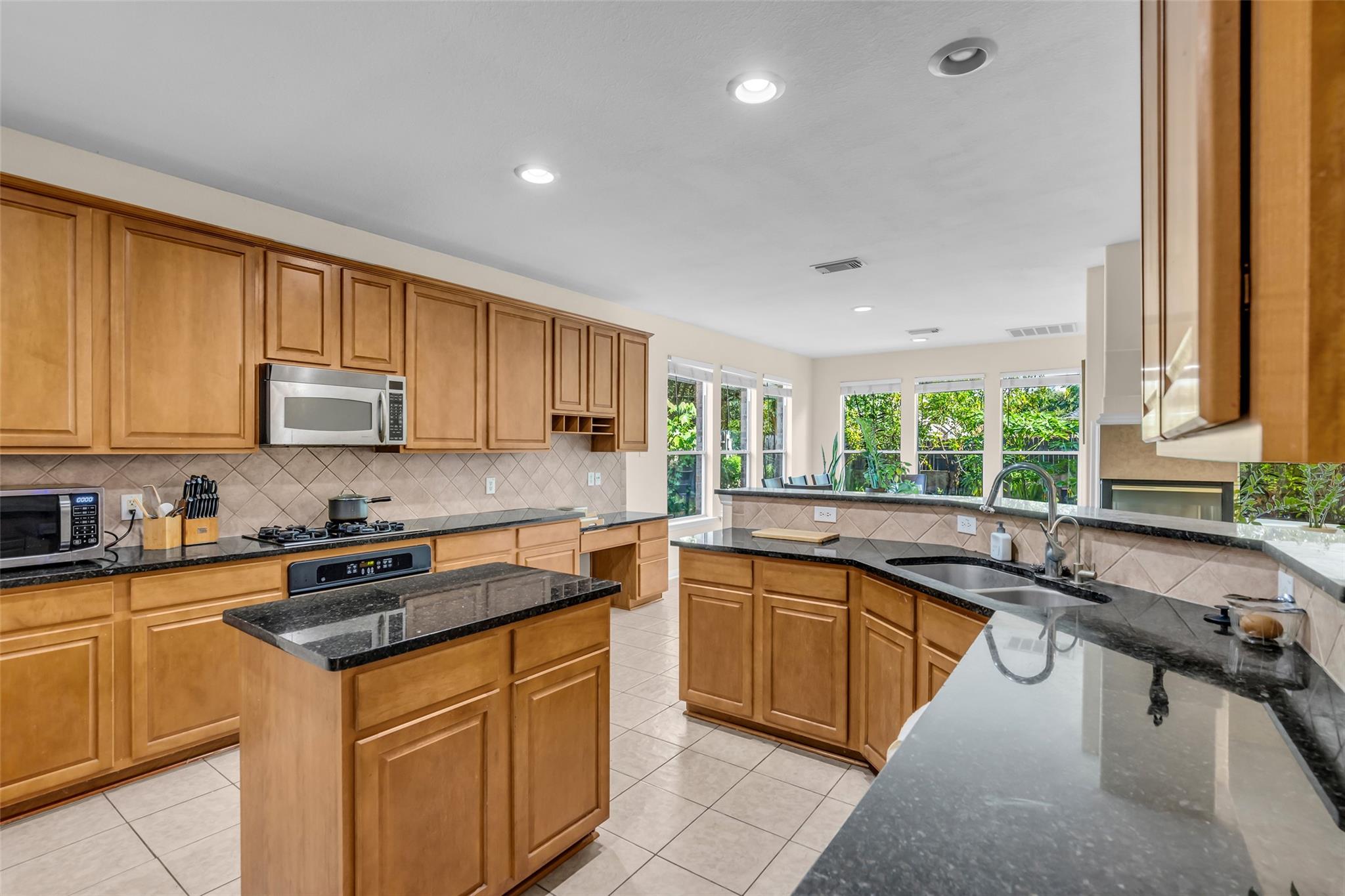 14410 Rosehill Estates Lane