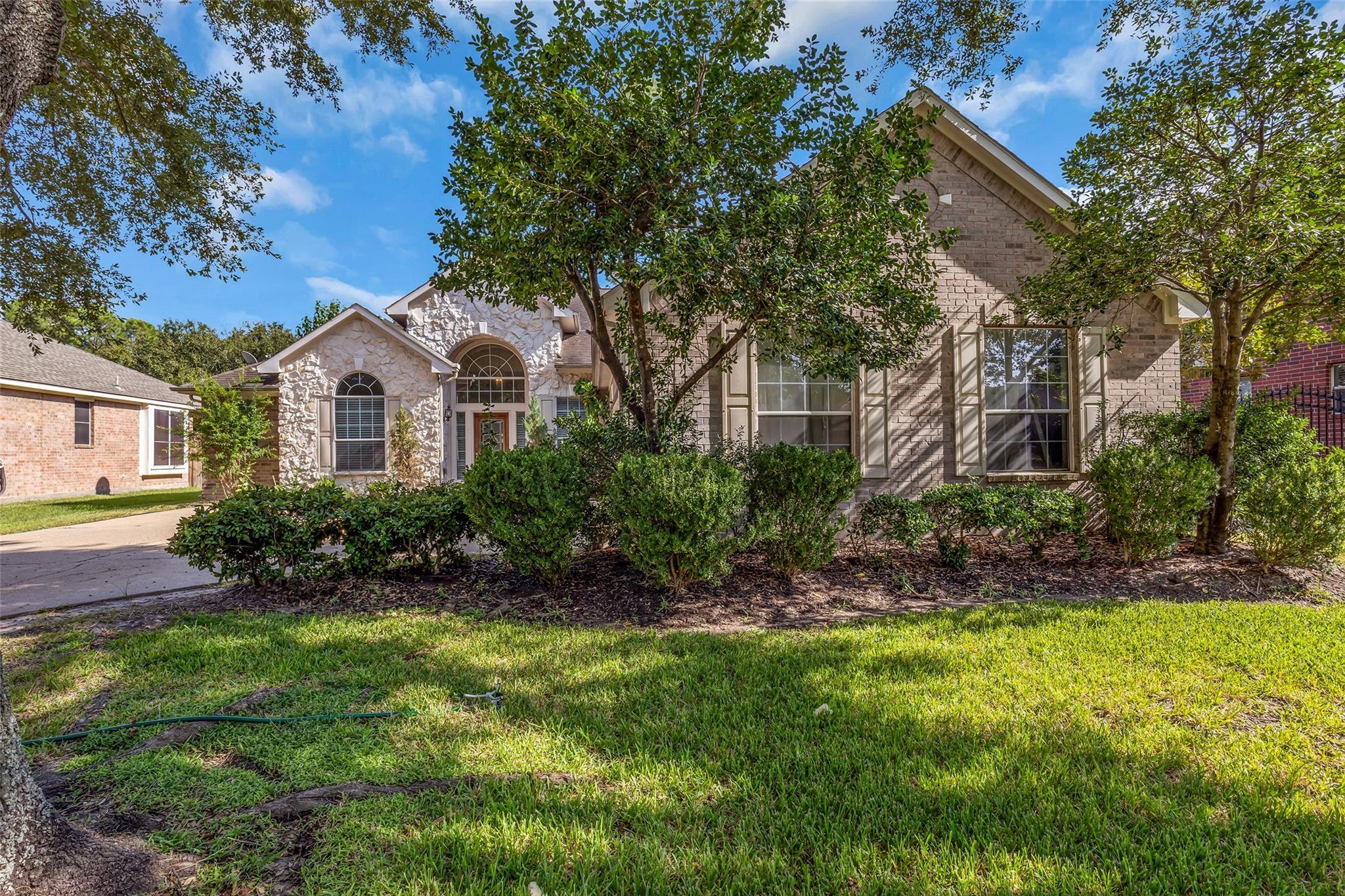 14410 Rosehill Estates Lane