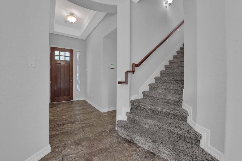 Photo of 16702 Lake Limestone Lane, Houston, TX 77044 (MLS # 41531634)