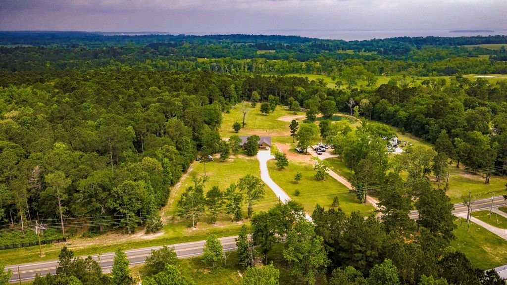 Photo of 1841 N Fm 222 Loop, Coldspring, TX 77331 (MLS # 96635874)