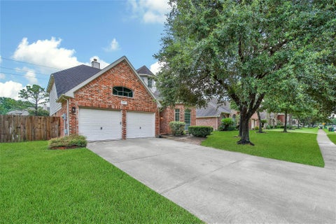 Photo of 2803 Falcon Knoll Lane, Katy, TX 77494 (MLS # 65298370)