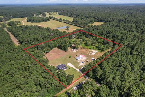 Photo of 951 County Road 2298, Cleveland, TX 77327 (MLS # 61599202)
