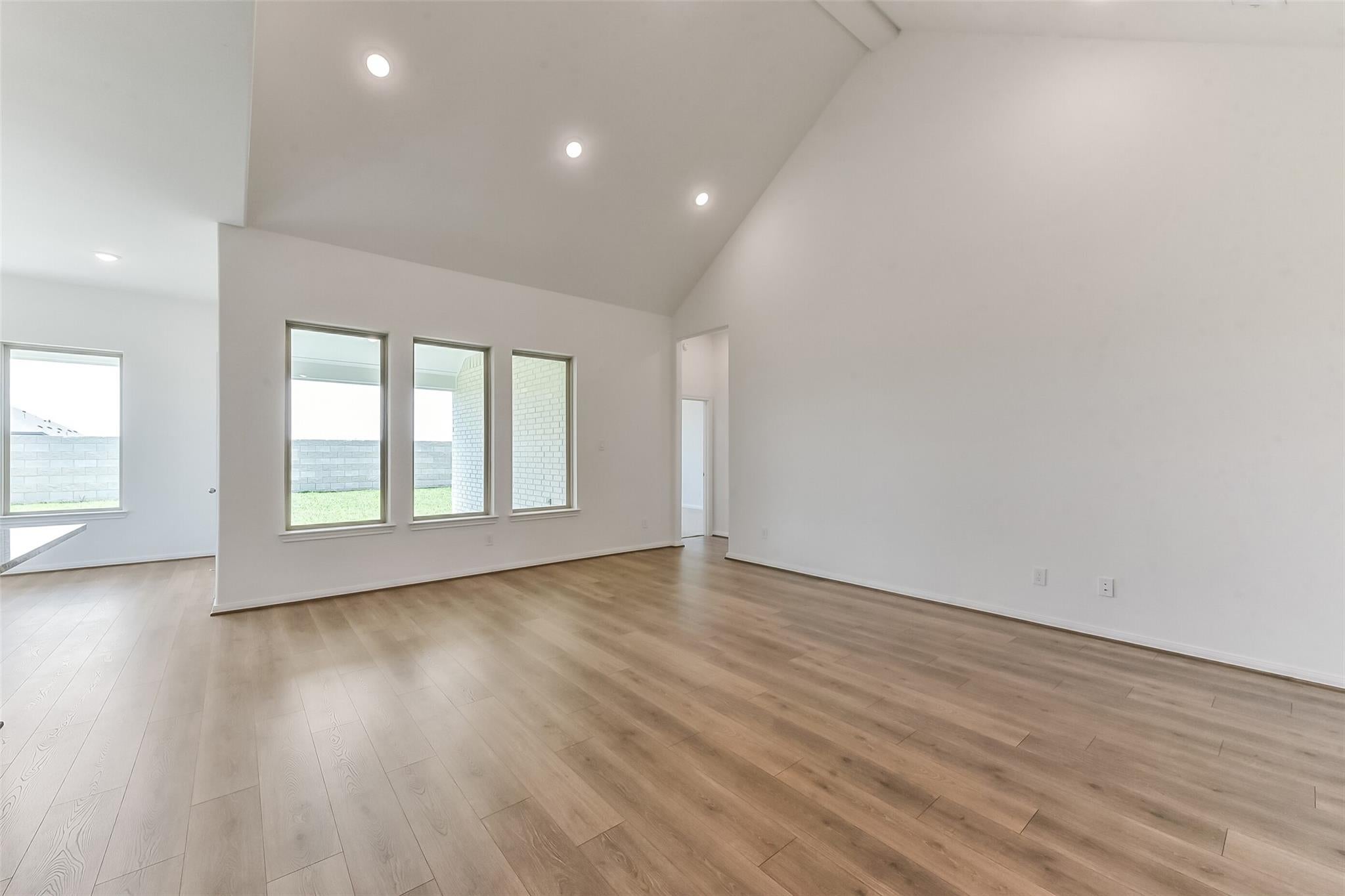 3562 Mount Scenery Lane