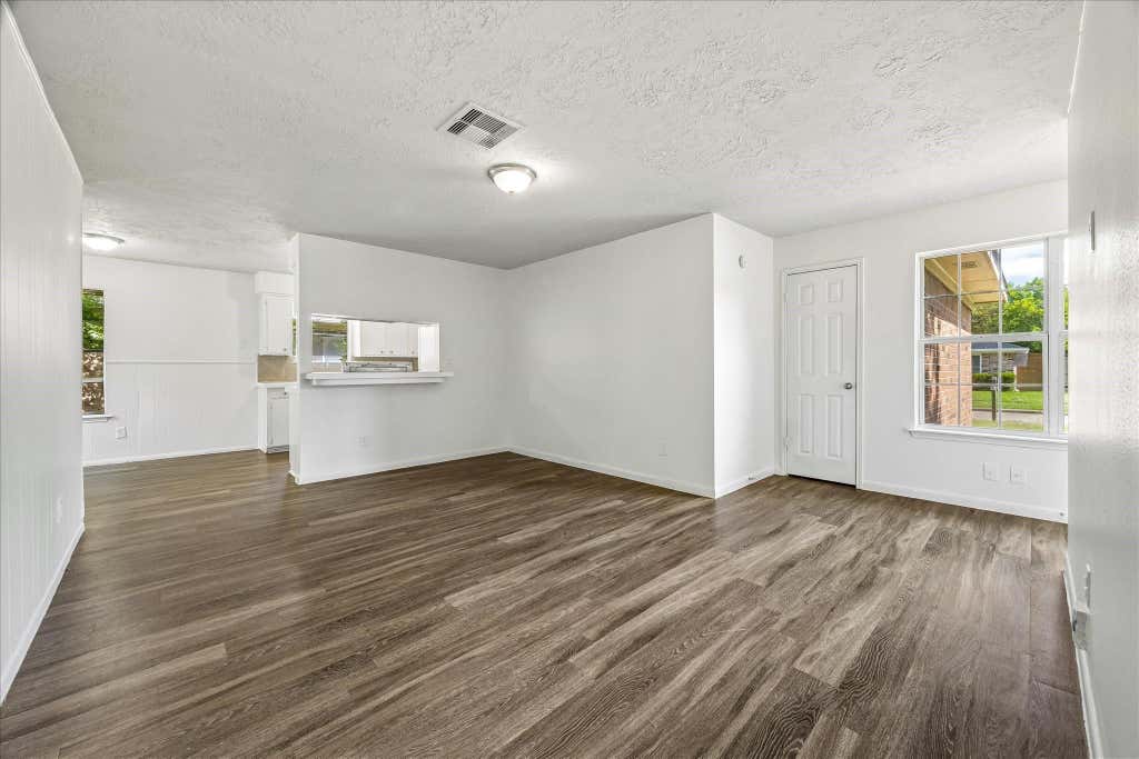 Photo of 1302 Gamma Street, Houston, TX 77504 (MLS # 18104374)