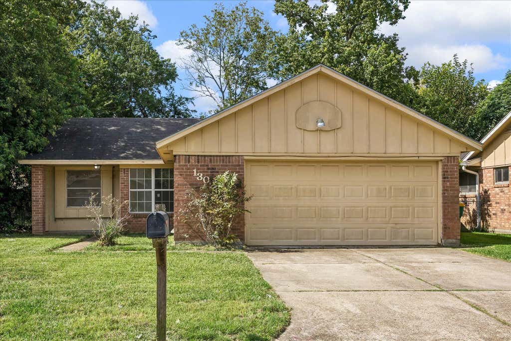 Photo of 1302 Gamma Street, Houston, TX 77504 (MLS # 18104374)