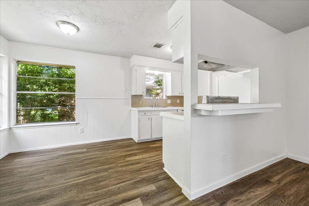Photo of 1302 Gamma Street, Houston, TX 77504 (MLS # 18104374)