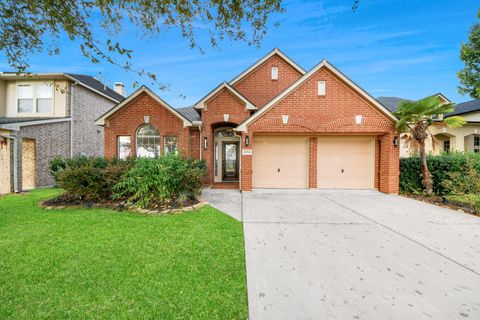 Photo of 14214 Ayers Rock Road, Sugar Land, TX 77498 (MLS # 57857746)