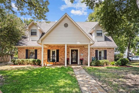 Photo of 215 Enchanted Estates Drive, Crockett, TX 75835 (MLS # 24868702)