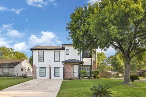 Photo of 3479 Rockrill Drive, Houston, TX 77045 (MLS # 53968448)