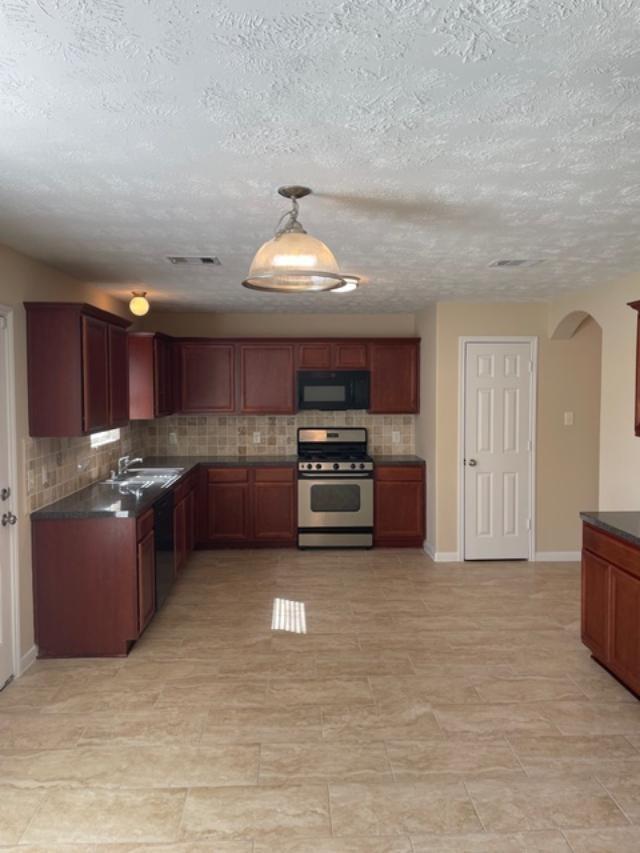 3203 Quail Run Drive