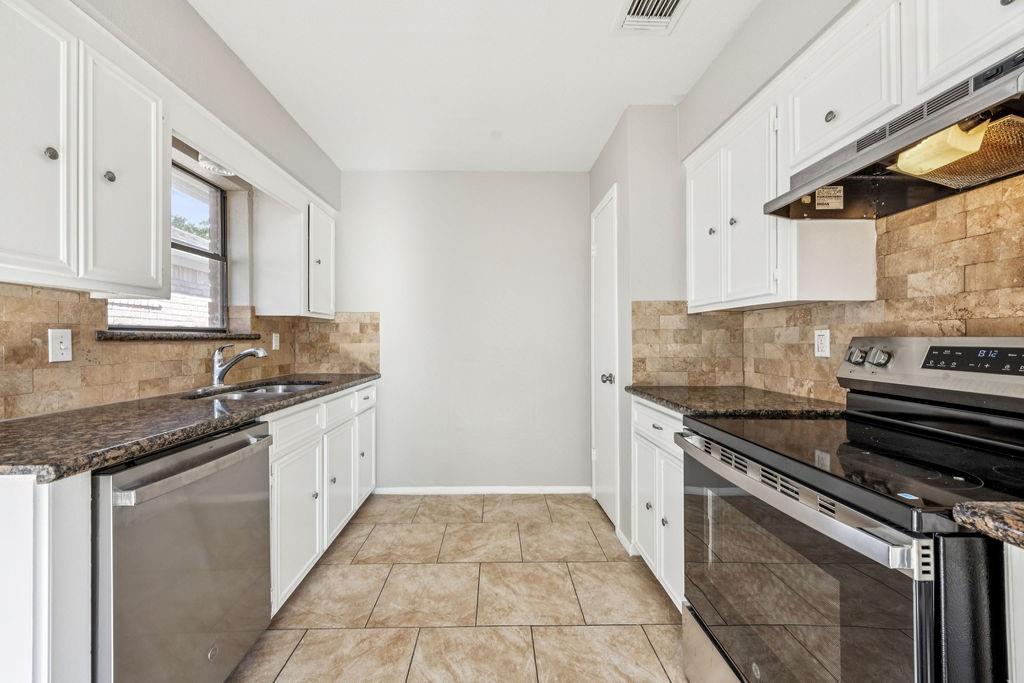 5602 Bridgegate Drive