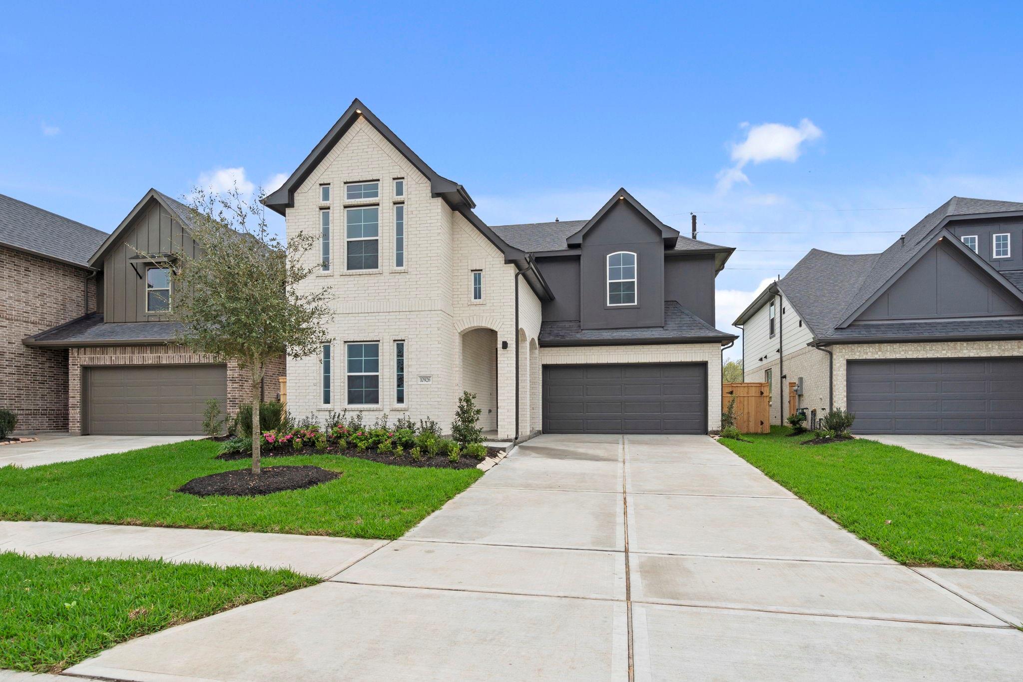 10926 Skyway Lane