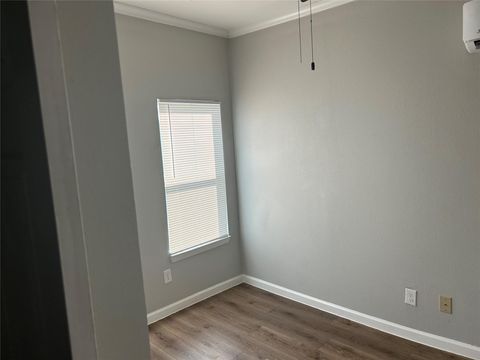 Tiny photo for 5105 Sherman Street #3, Houston, TX 77011 (MLS # 4052502)