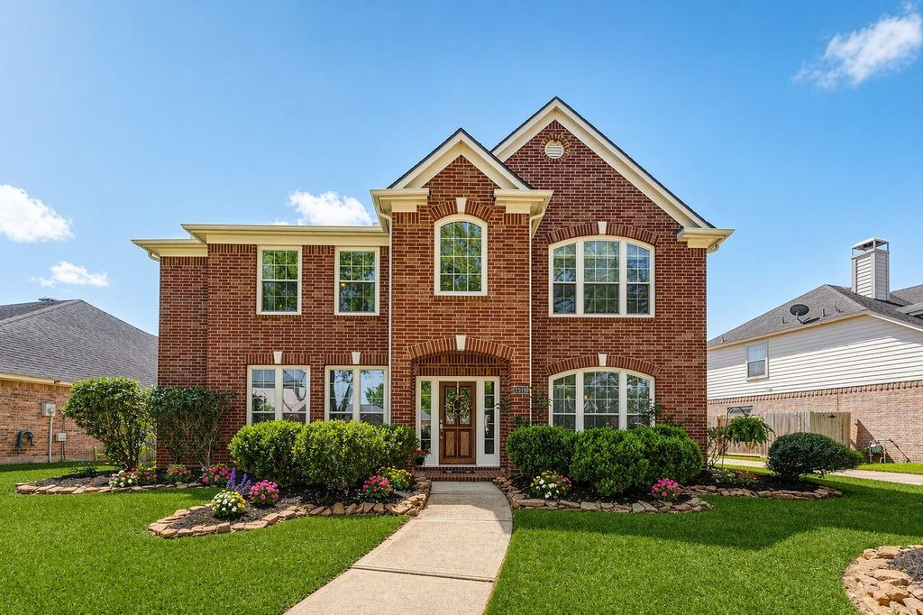 Photo of 1919 Farmers Creek Drive, Richmond, TX 77406 (MLS # 91453742)