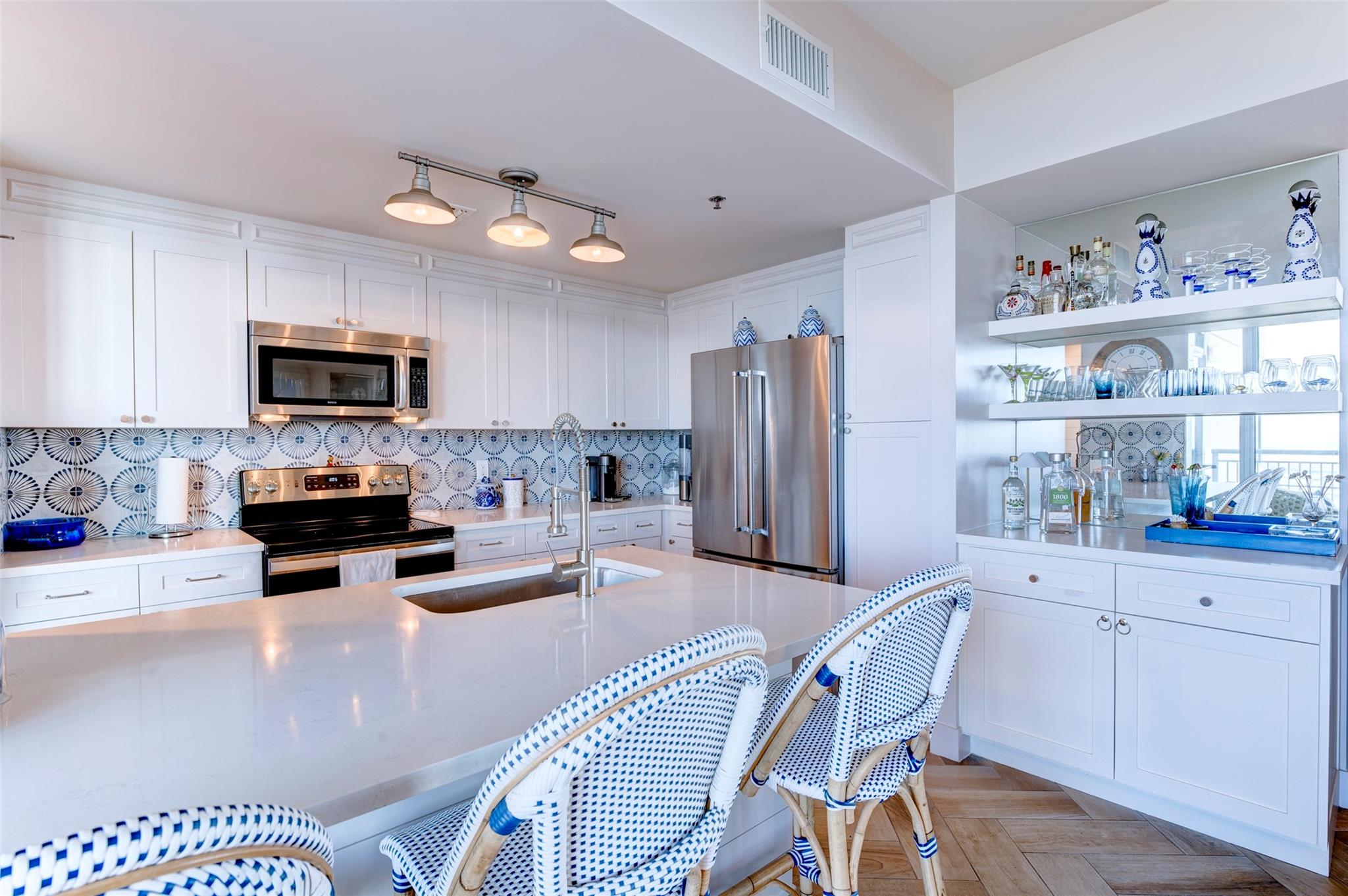 801 E Beach Drive BC1910