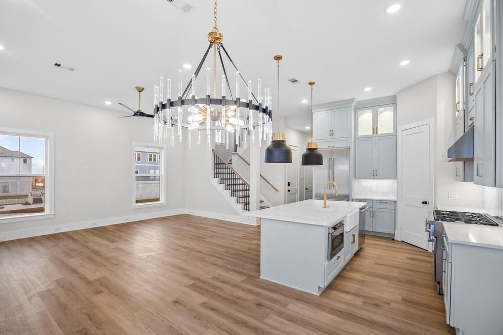Photo of 11373 Starfish LN, Galveston, TX 77554 (MLS # 76025393)
