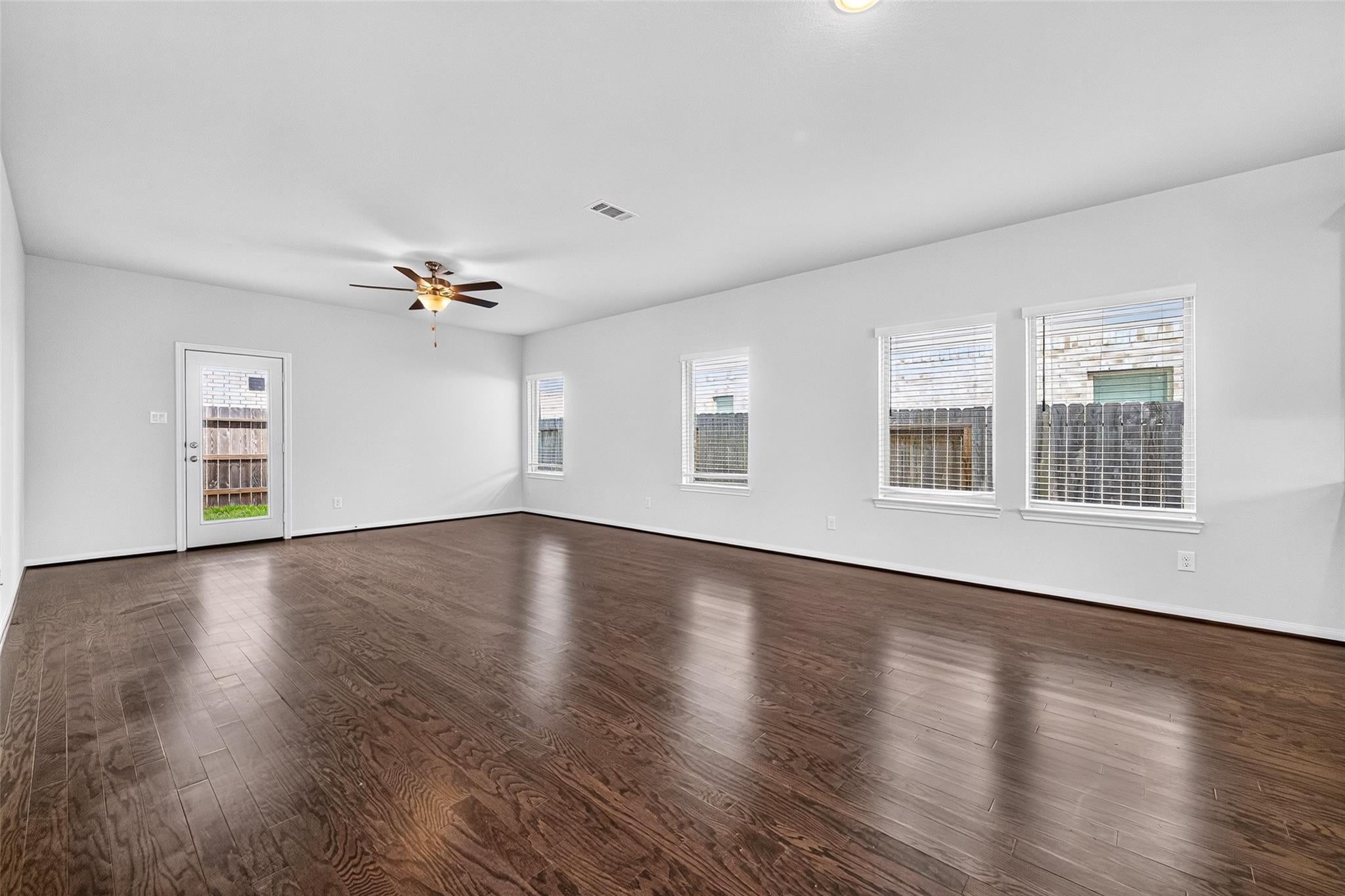 31134 Mahogany Fir Trail