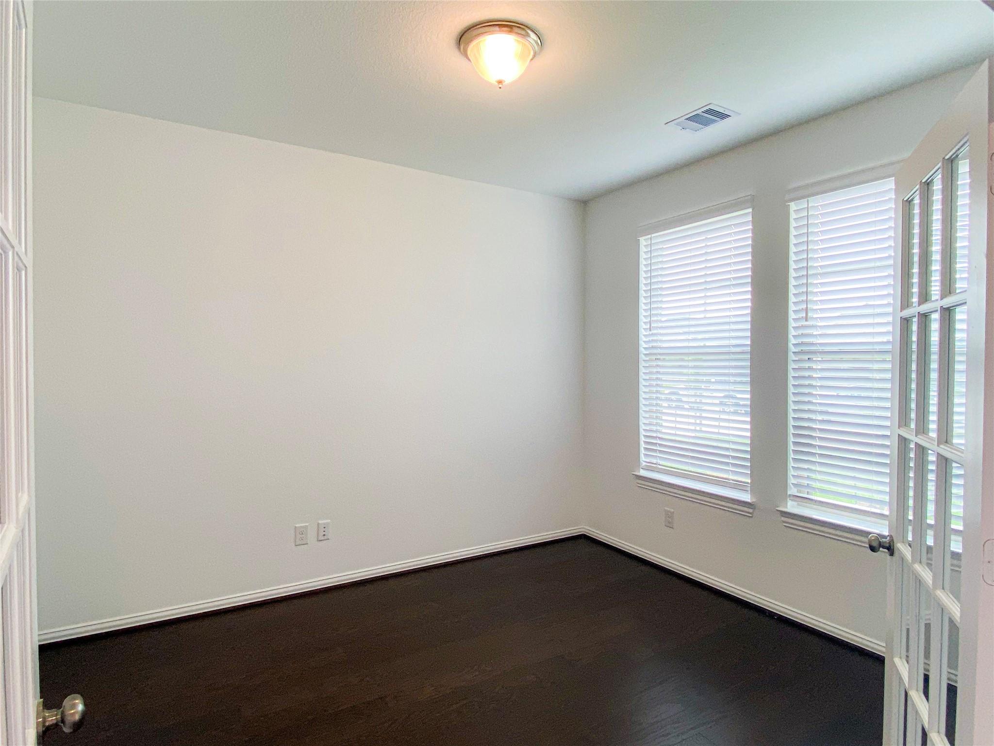 31302 Whitfield Court