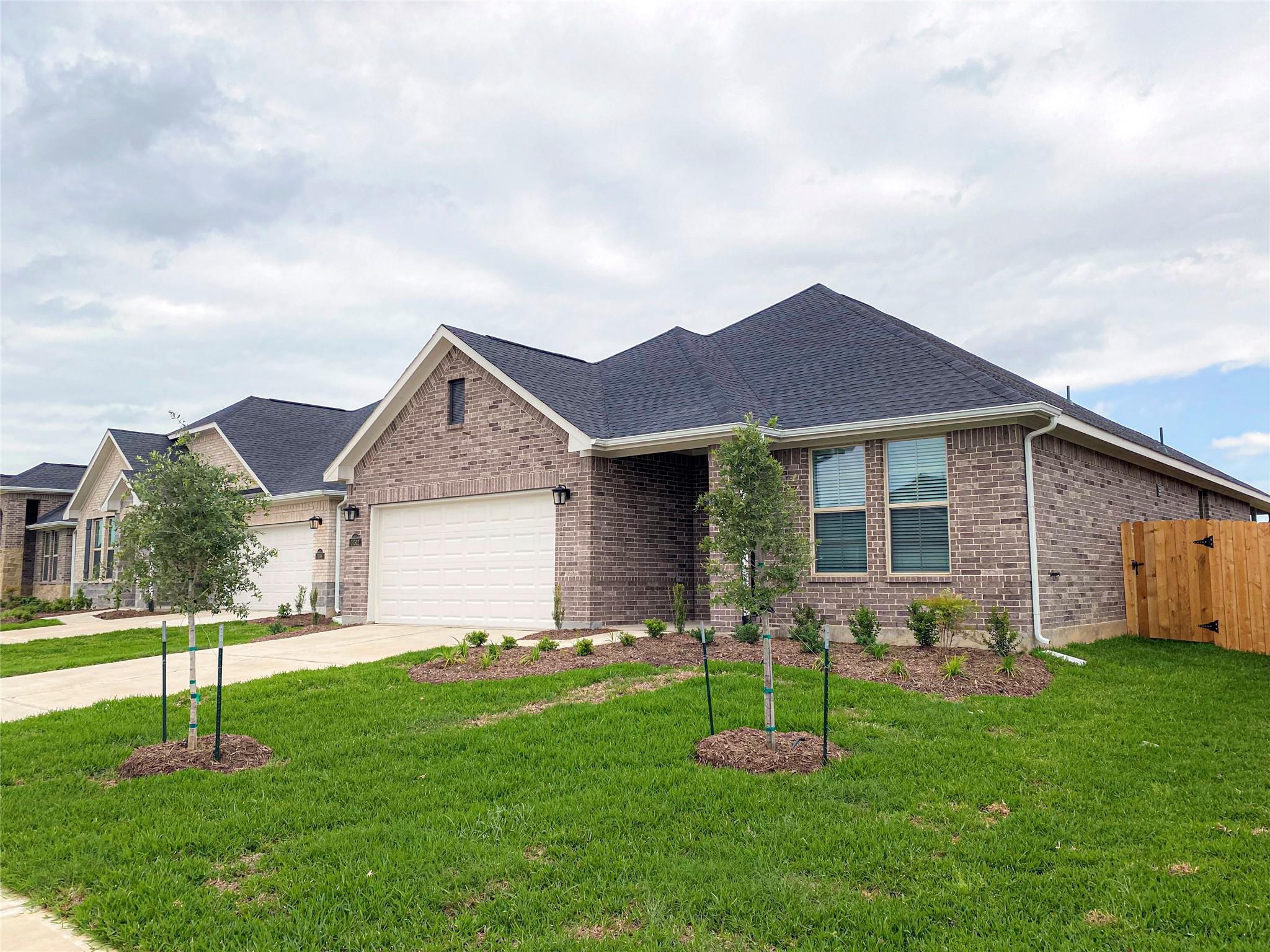 31302 Whitfield Court