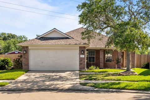 Photo of 445 Decoster Boulevard, Alvin, TX 77511 (MLS # 29072899)